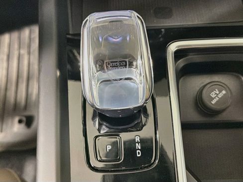 Used 2026 Volvo XC60 B5 Plus AWD/4WD image 17