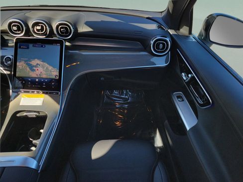 New 2026 Mercedes-Benz GLC 43 AMG 4MATIC image 13