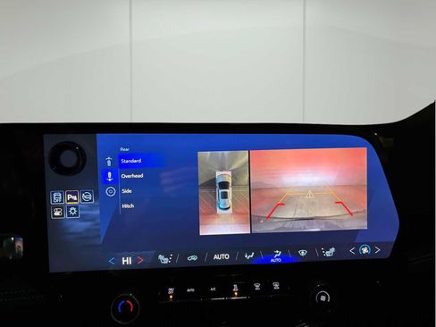 Used 2025 Chevrolet Blazer EV LT w/ Super Cruise Package image 22