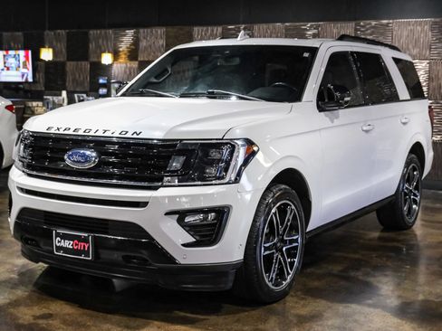 Used 2021 Ford Expedition Limited AWD/4WD image 7