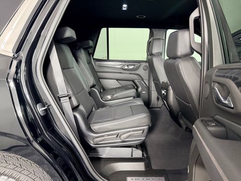 Used 2023 GMC Yukon Denali w/ LPO, Floor Liner Package AWD/4WD image 27