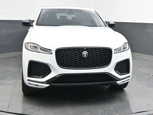 New 2026 Jaguar F-PACE R-Dynamic S image 3