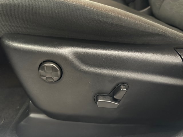 Used 2025 Dodge Durango GT AWD/4WD image 21