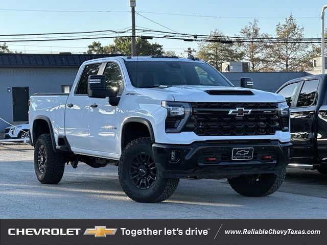 Used 2026 Chevrolet Silverado 2500 ZR2 AWD/4WD image 2