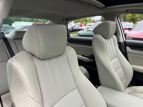 Used 2021 Honda Accord EX-L image 33