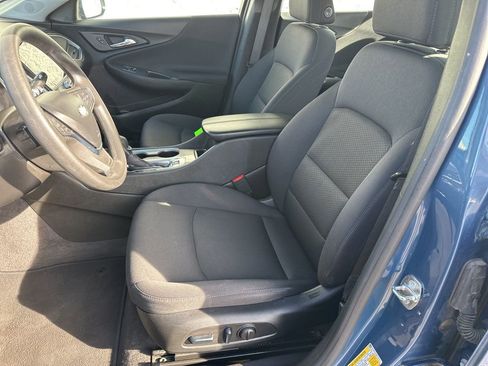 Used 2024 Chevrolet Malibu LT FWD image 9
