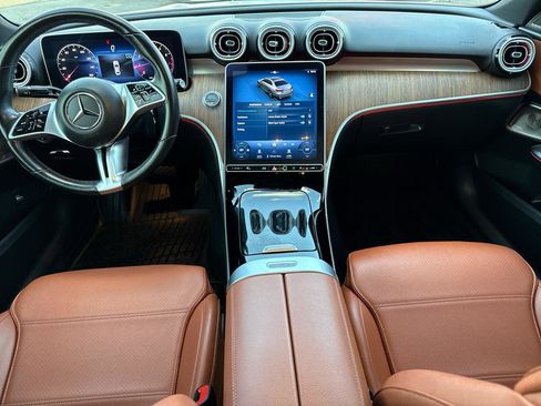 Used 2023 Mercedes-Benz C 300 4MATIC Sedan w/ Exclusive Trim Package image 39