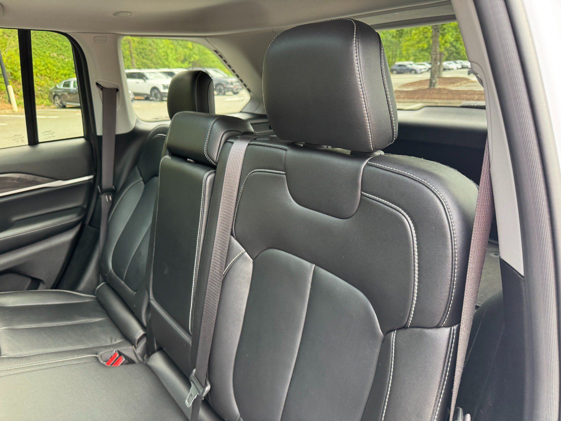 Used 2022 Jeep Grand Cherokee Limited AWD/4WD image 53