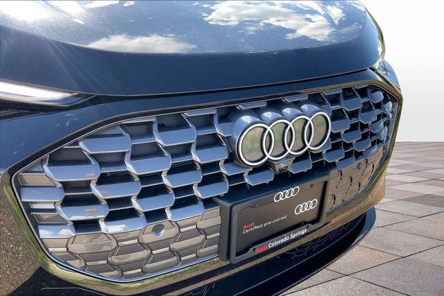 Used 2025 Audi Q5 Premium Plus w/ Premium Plus AWD/4WD image 30