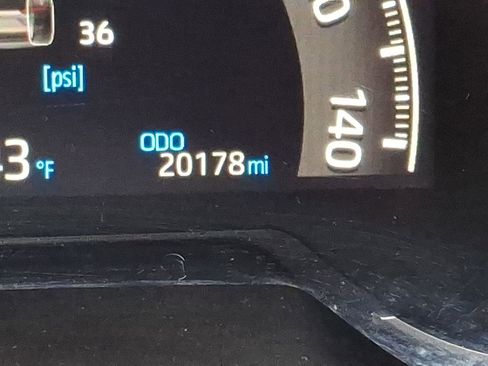 Used 2024 Toyota RAV4 LE image 19