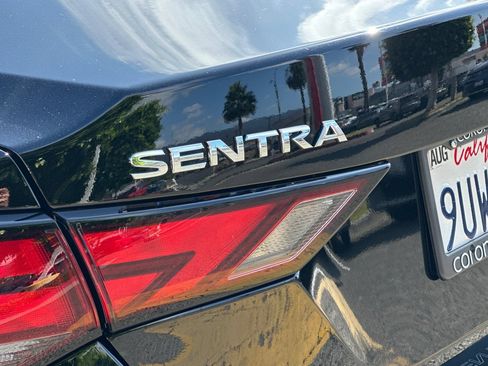 Used 2025 Nissan Sentra S FWD image 22
