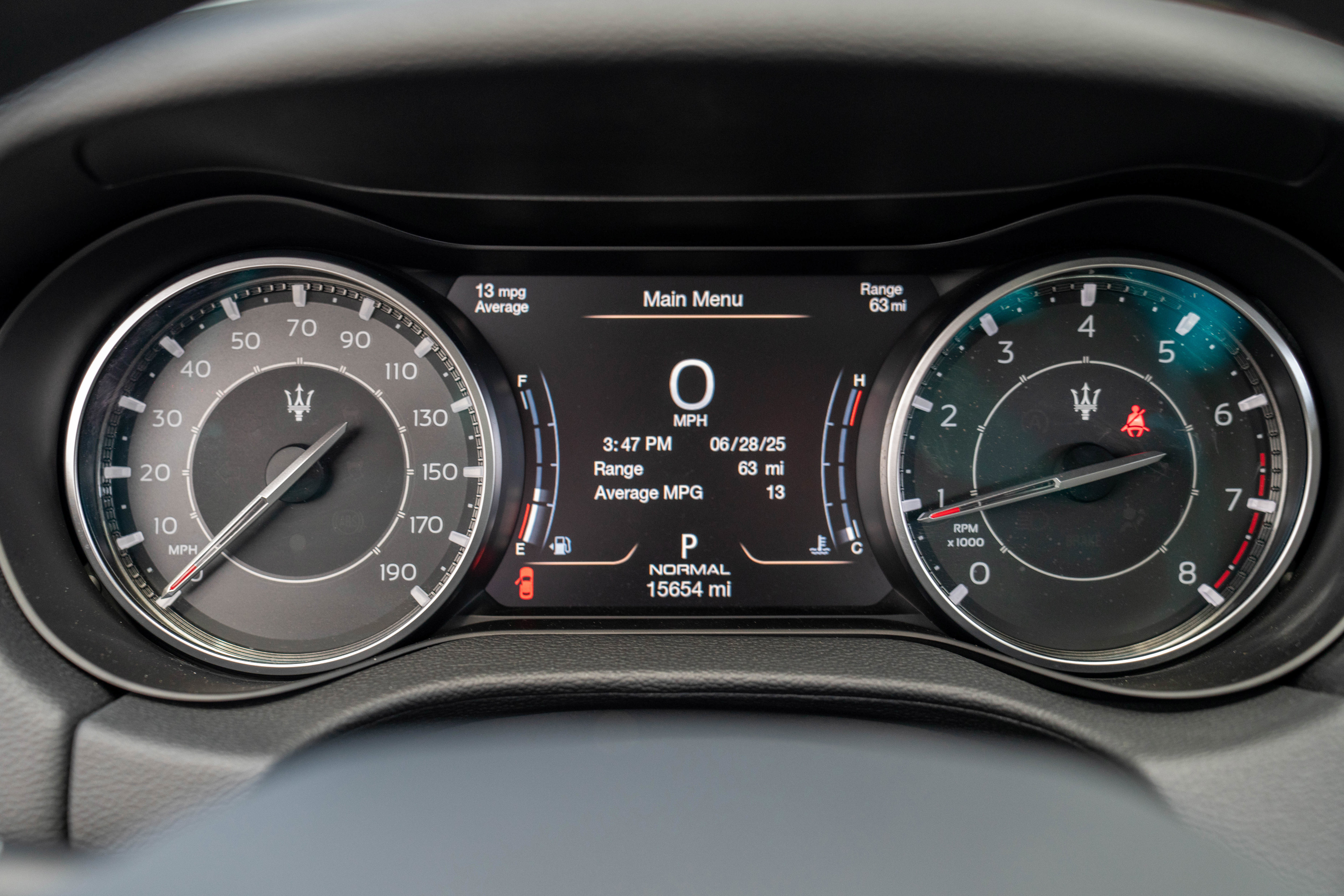 Used 2022 Maserati Ghibli Modena RWD image 11