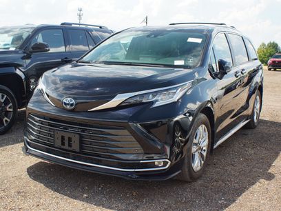 Used 2025 Toyota Sienna Limited