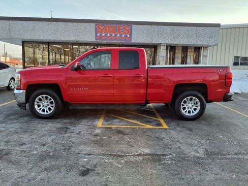 Used 2018 Chevrolet Silverado 1500 LT image 32