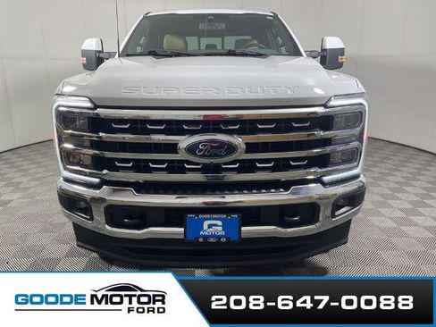 Certified 2023 Ford F250 Lariat AWD/4WD image 3