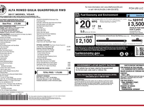 Used 2017 Alfa Romeo Giulia Quadrifoglio image 3