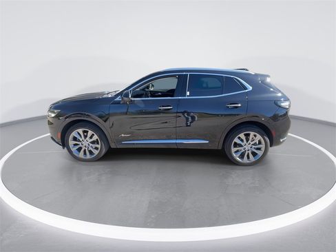 Used 2023 Buick Envision Avenir image 5