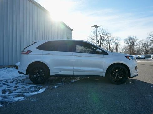 Used 2019 Ford Edge ST w/ Equipment Group 401A image 7
