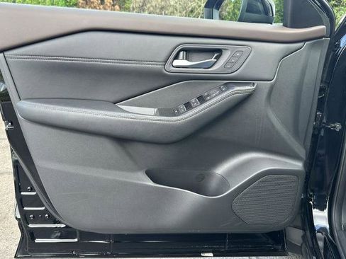 Certified 2023 Nissan Rogue SL w/ SL Premium Package image 14