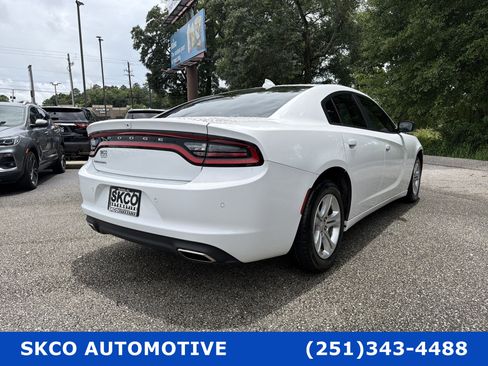 Used 2023 Dodge Charger SXT RWD image 5