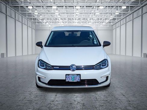 Used 2016 Volkswagen e-Golf SE FWD image 8