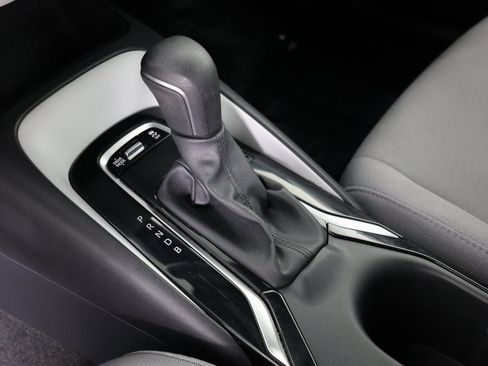 Used 2024 Toyota Corolla SE image 5