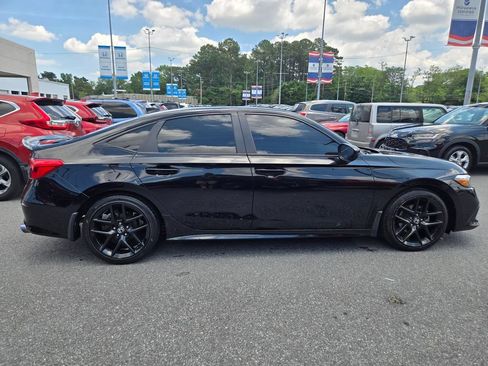 Used 2024 Honda Civic Sport image 4