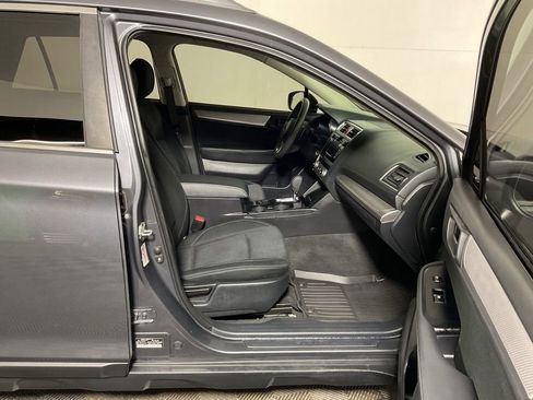 Used 2019 Subaru Outback 2.5i image 35