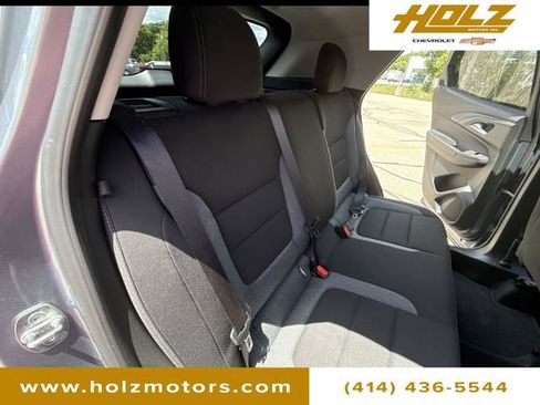 Used 2022 Chevrolet TrailBlazer LT w/ Convenience Package AWD/4WD image 25