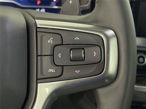 Used 2025 Chevrolet Silverado 1500 RST w/ Convenience Package II RWD image 24