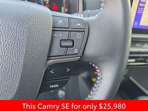 Used 2025 Toyota Camry SE image 23