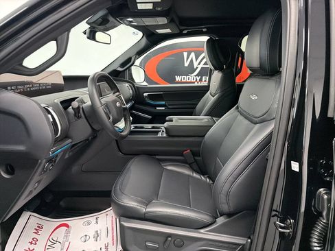 New 2027 Ford Expedition Platinum w/ Stealth Performance Package AWD/4WD image 10