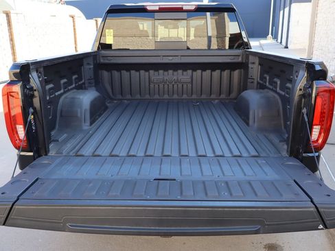 Used 2024 GMC Sierra 1500 SLT RWD image 28