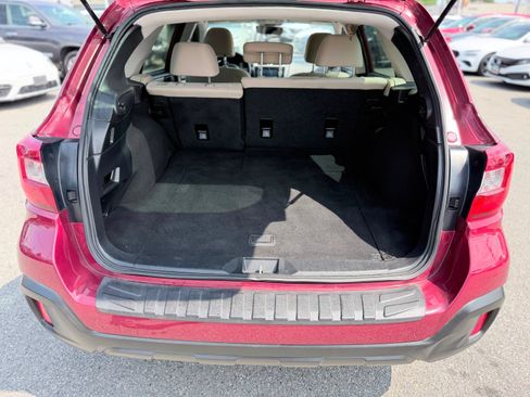 Used 2018 Subaru Outback 2.5i AWD/4WD image 10