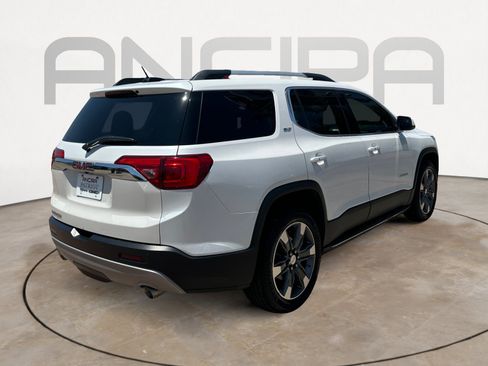 Used 2017 GMC Acadia SLT FWD image 10