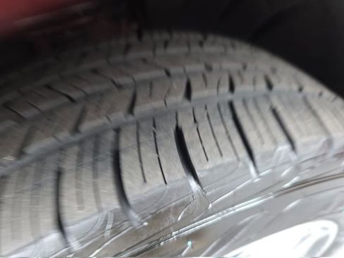 Used 2017 GMC Acadia Denali w/ Technology Package image 28