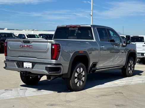 New 2026 GMC Sierra 2500 Denali w/ Denali Reserve Package image 14