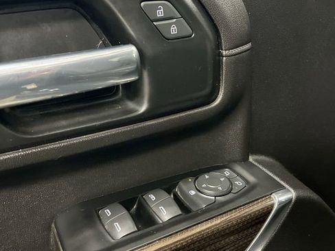 Certified 2022 Chevrolet Silverado 2500 LT w/ Convenience Package image 23