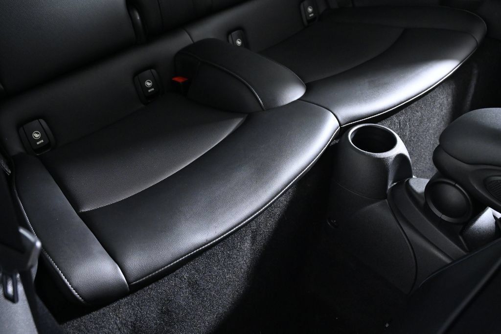 Used 2015 MINI Cooper 2-Door Hardtop FWD image 25