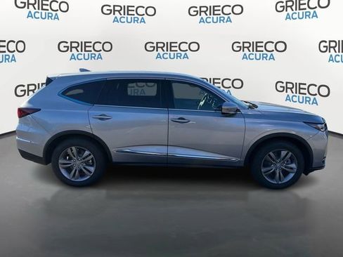 New 2026 Acura MDX SH-AWD image 5