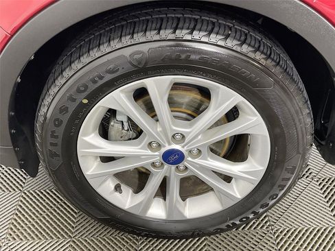 Used 2018 Ford Escape SEL image 34