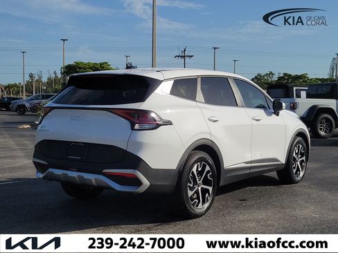 Used 2025 Kia Sportage EX FWD image 6