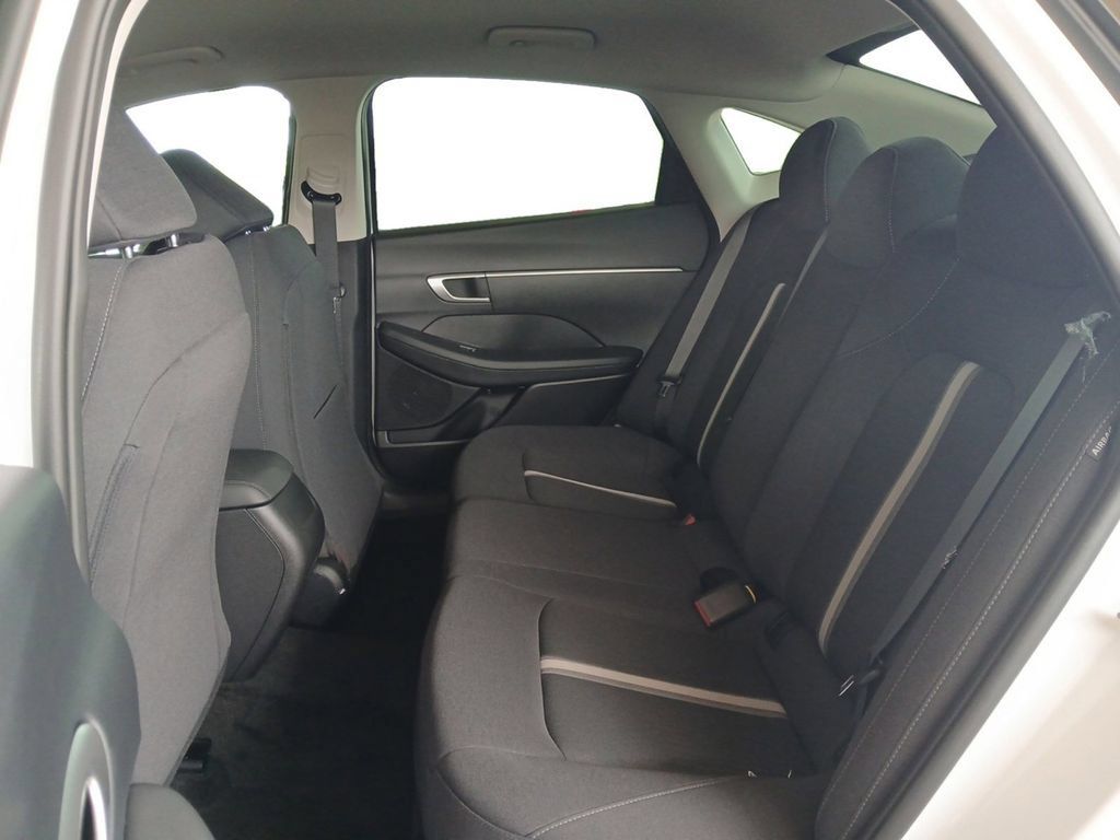 New 2026 Hyundai Sonata SE FWD image 14