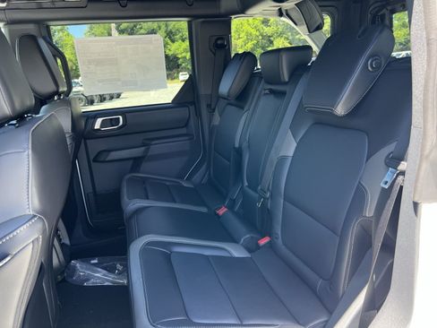 New 2026 Ford Bronco Outer Banks AWD/4WD image 24