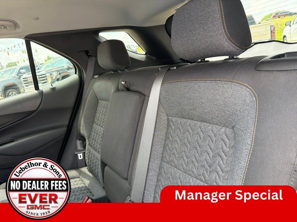 Used 2024 Chevrolet Equinox LT w/ LPO, Floor Liner Package FWD image 18
