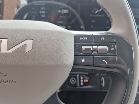 New 2026 Kia EV9 Wind AWD/4WD image 19