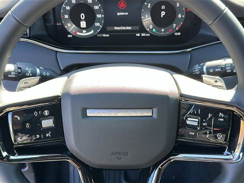 New 2026 Land Rover Range Rover Evoque S image 13