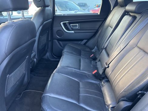 Used 2015 Land Rover Discovery Sport HSE image 14