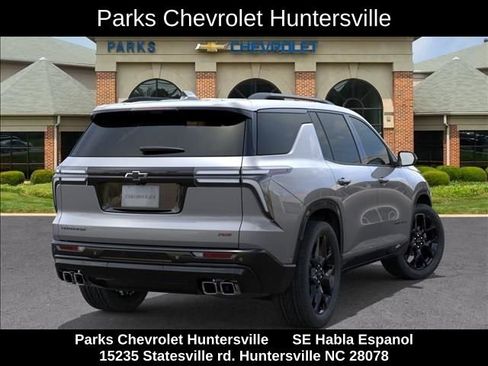 New 2026 Chevrolet Traverse RS w/ LPO, Floor Liner Package FWD image 5