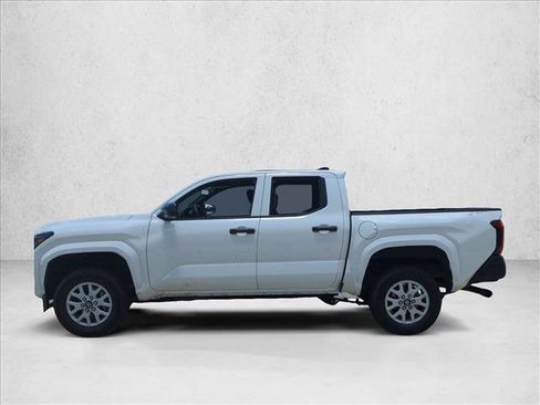 Used 2024 Toyota Tacoma SR RWD image 6